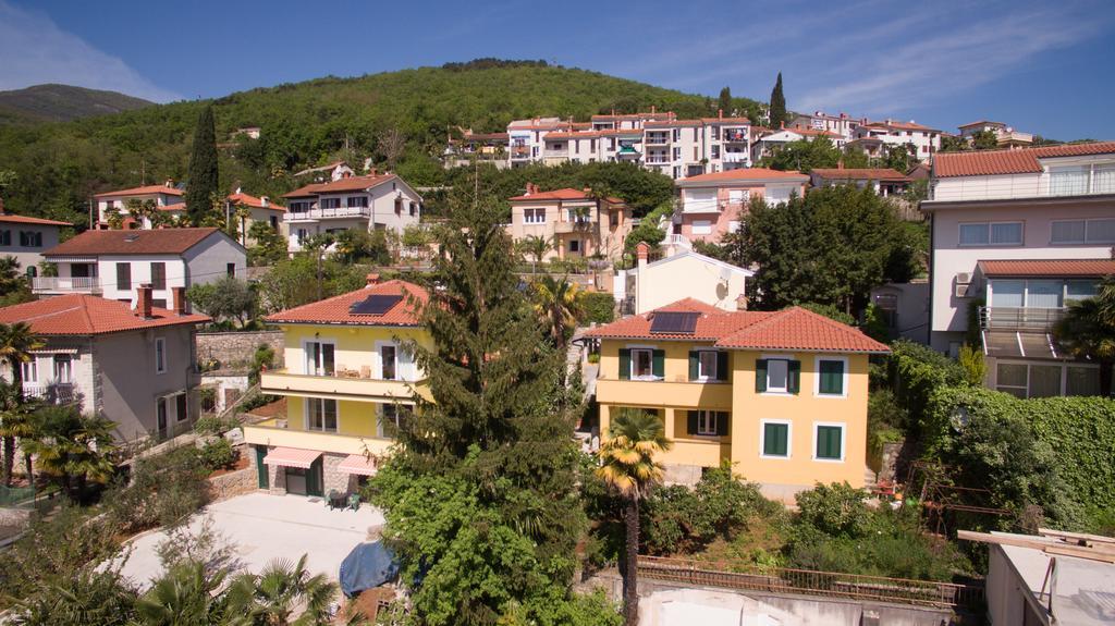 Apartmani Ve-Ro Опатія Екстер'єр фото